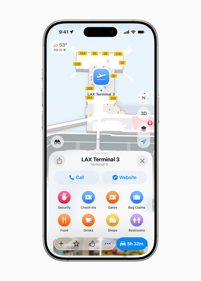 iPhone 16 Pro mit einer Indoor-Karte eines Flughafenterminals.