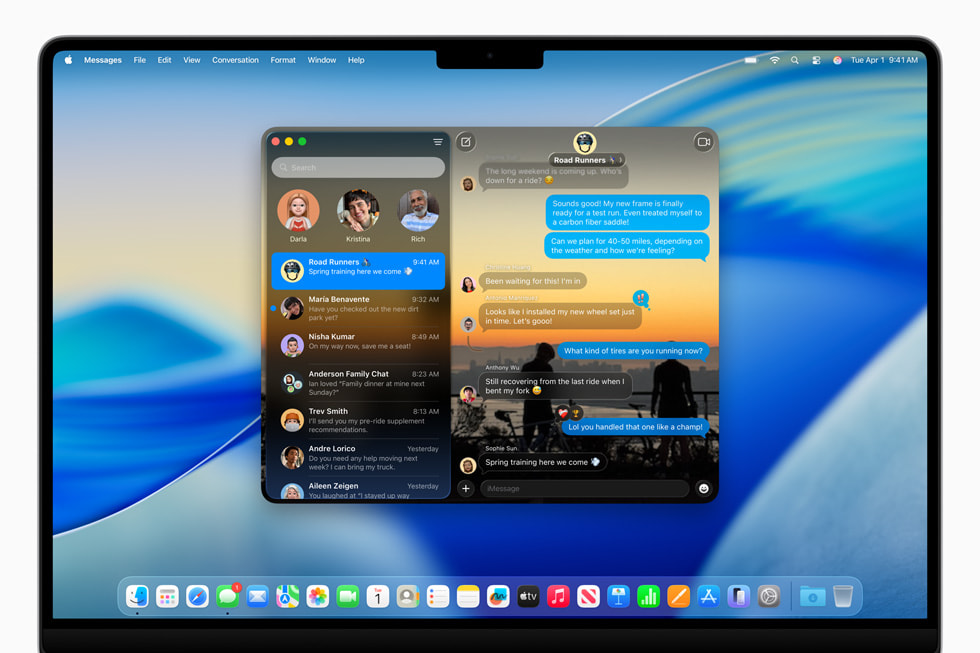 Una MacBook Pro de 16 pulgadas muestra una conversación en Mensajes con un Fondo creado a partir de la foto de un atardecer.