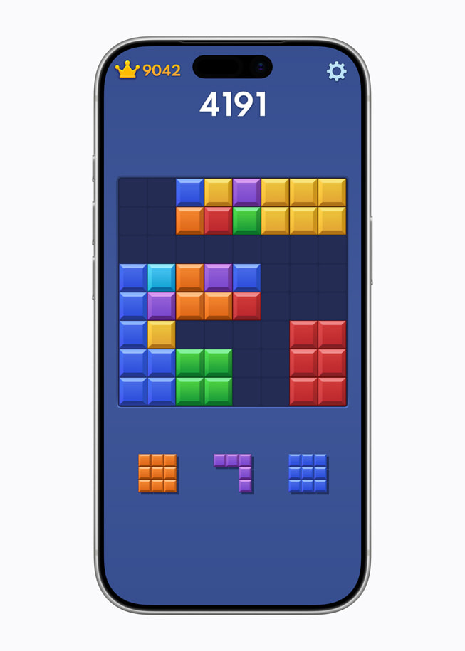 Teka teki berbasis grid dari Block Blast!+ ditampilkan di iPhone 17 Pro.