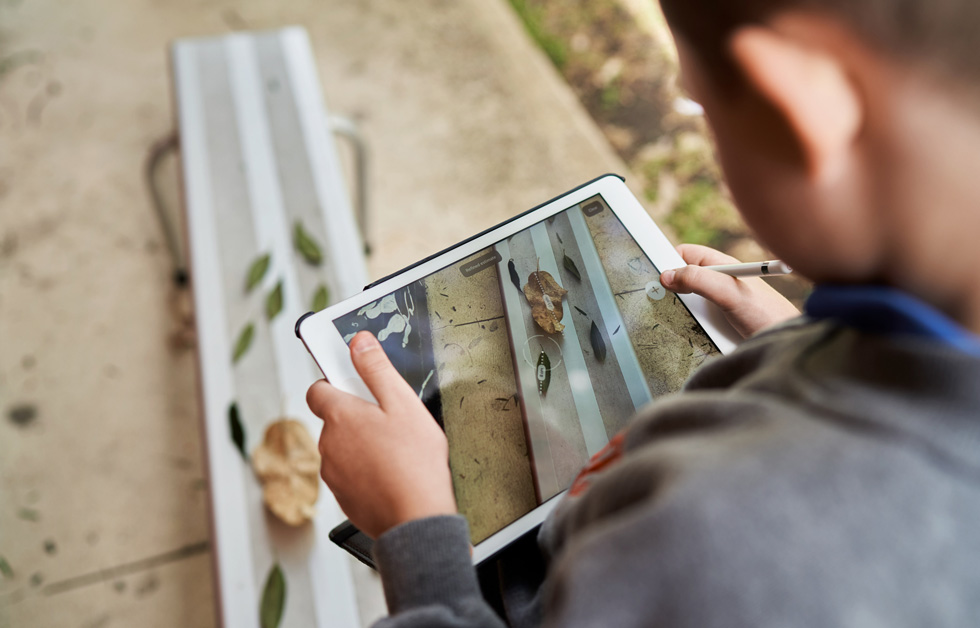 Brock Blackley uses Apple Pencil and iPad.