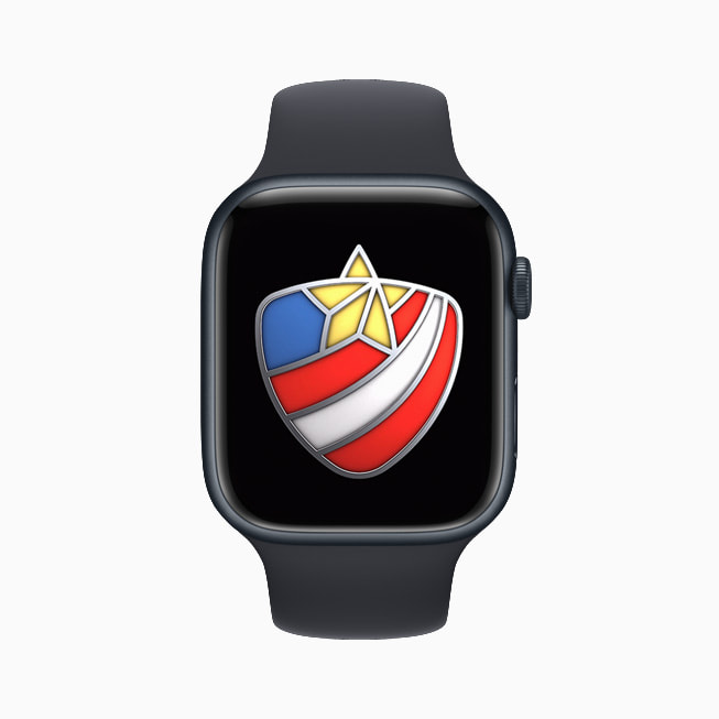 The Veterans Day Challenge badge displayed on Apple Watch Series 7.