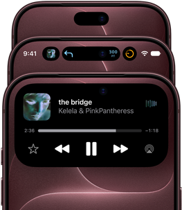 Три iPhone 18 Pro в бордовому кольорі, на яких демонструється Dynamic Island у різних режимах: вимкнений, зменшений, збільшений