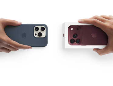 Dos manos intercambian un iPhone 17 con funda de silicón por un nuevo iPhone 18 Pro en su caja