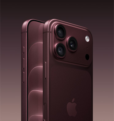 バーガンディのiPhone 18 Proを斜め横から見た図。前面の外観の一部、オールスクリーンのデザインのディスプレイ、アクションボタン、音量調節ボタン。バーガンディのiPhone 18 Proを斜め横から見た図。背面の外観全体、48MP Pro Fusionカメラシステム、中央にAppleのロゴ、サイドボタン、カメラコントロールボタンが見えている